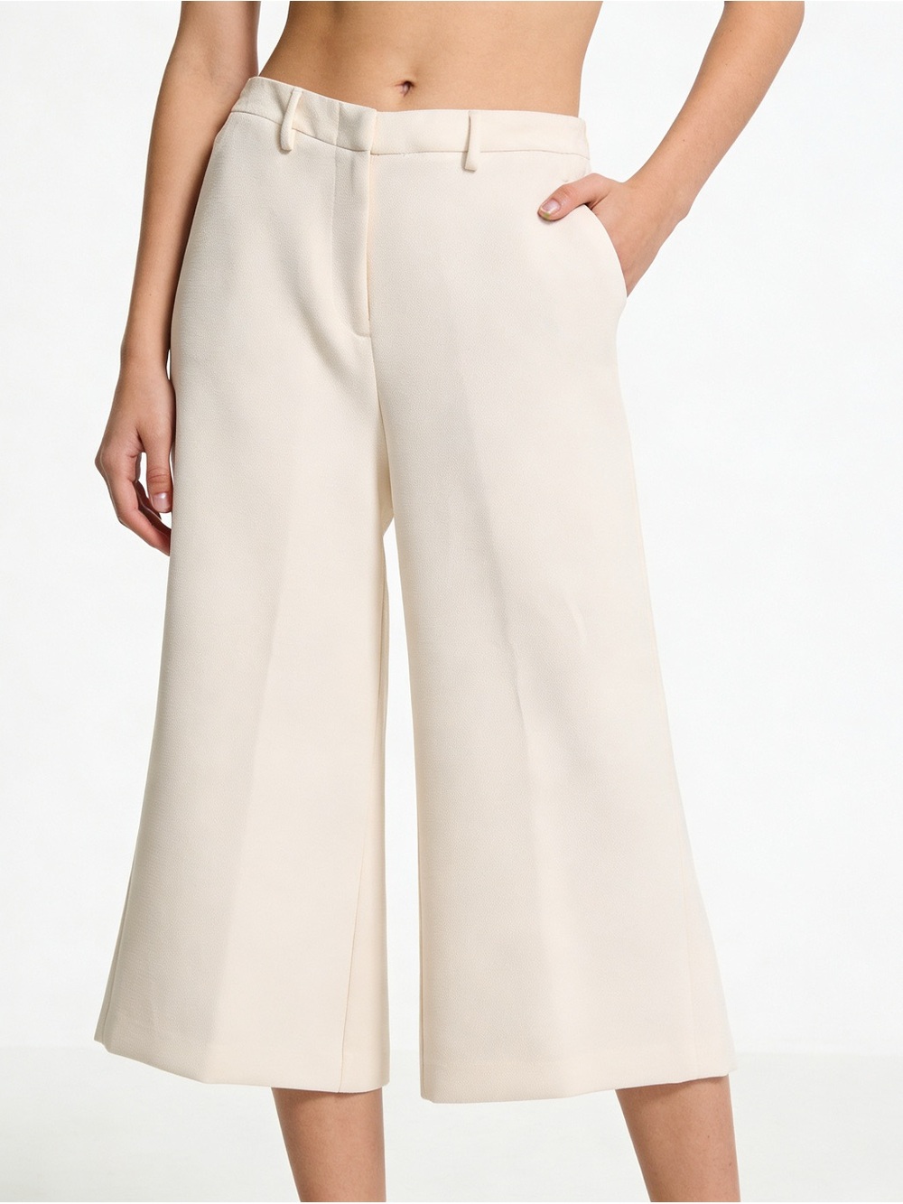 BCBGeneration Cream Cropped Wide-Leg Trousers